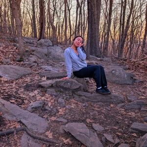 Meet your Posher, Gabby